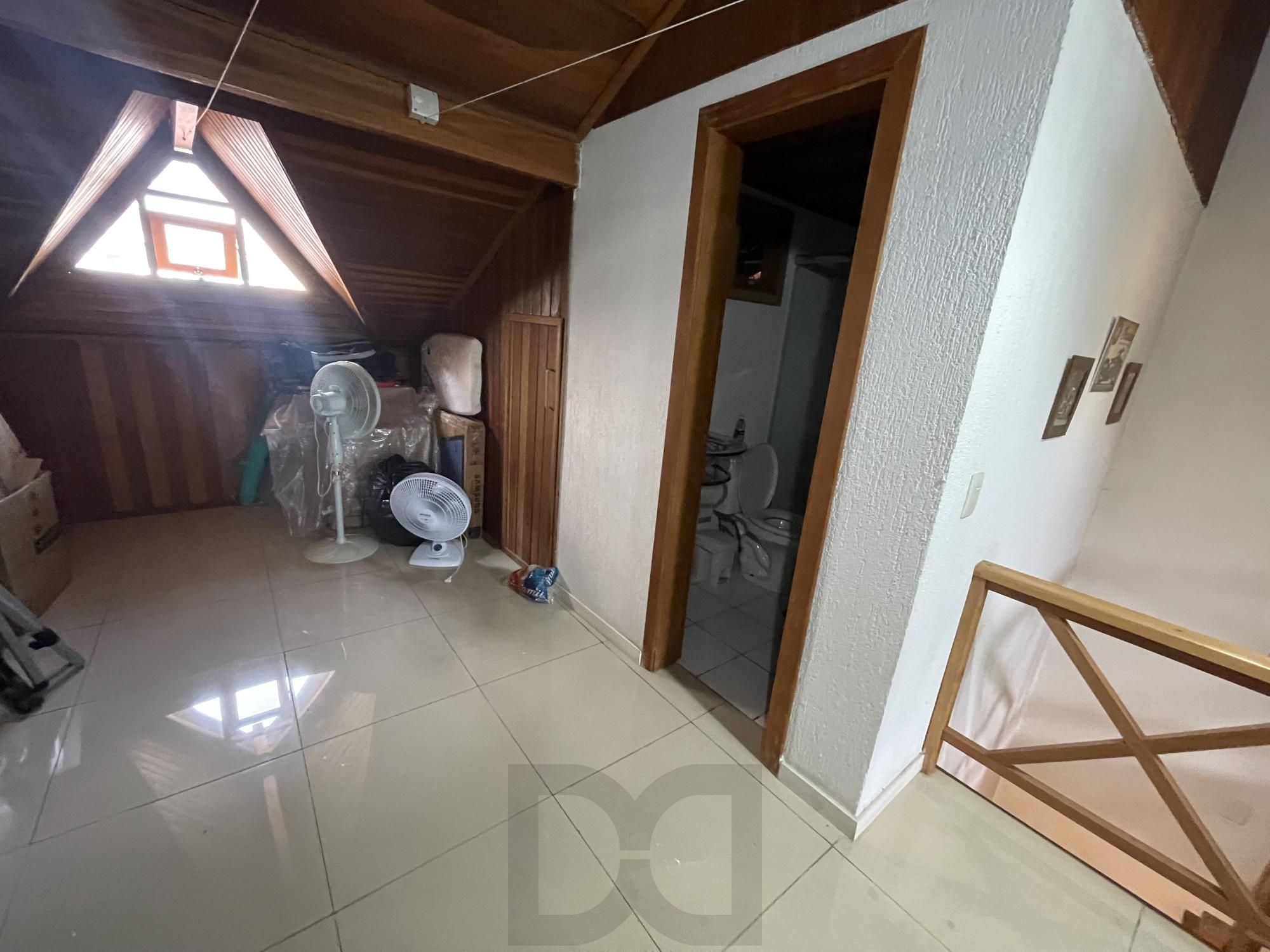 Casa Sobrado semi mobiliada com 3 dormitórios e vaga no Bairro Jardim Floresta — foto 4