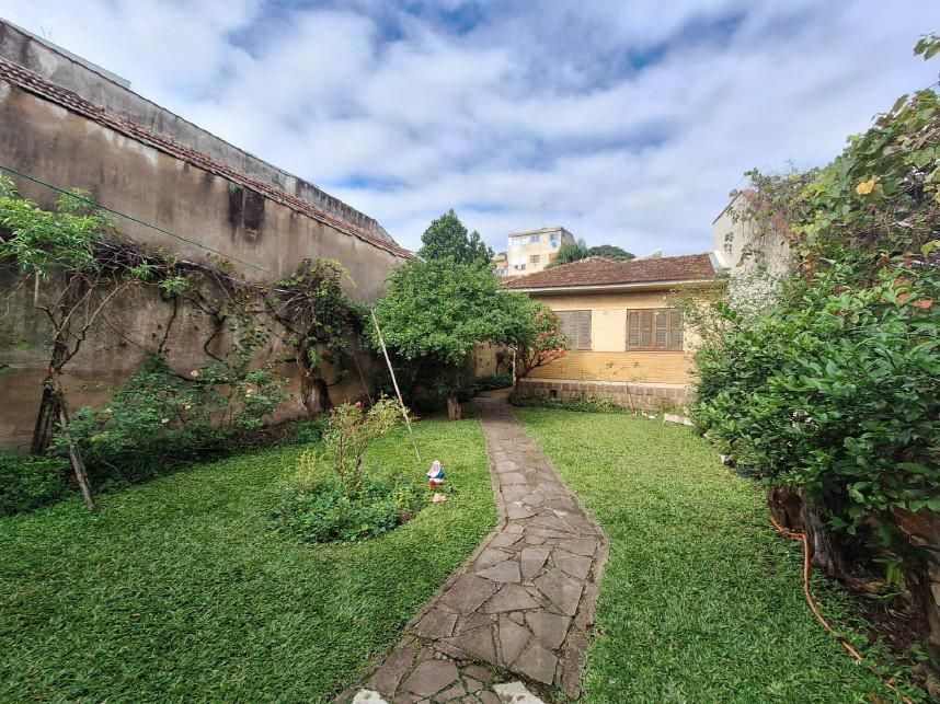 Casa com Terreno de 213m² na Azenha em Porto Alegre — foto 20