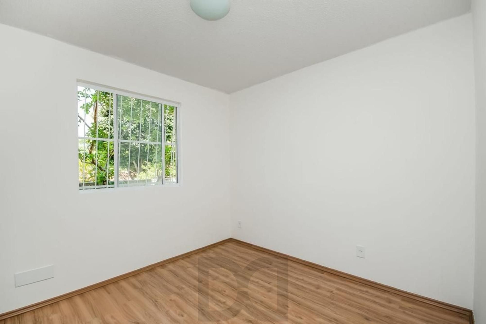 Apartamento térreo de 2 quartos, portaria 24 horas no bairro Glória. — foto 9