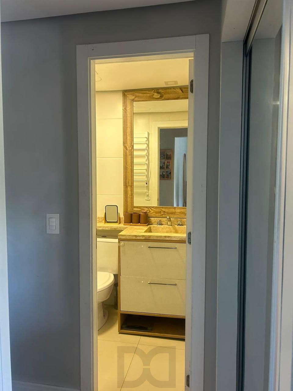 Apartamento com 3 quartos, 1 suíte, 2 vagas e elevador no bairro Petrópolis — foto 24