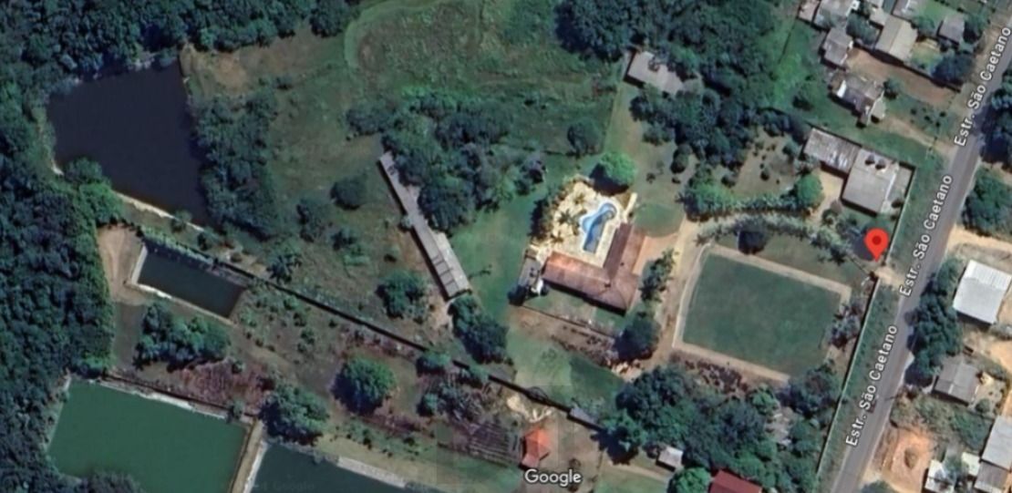 Sitio 2,0 hectares, 2 casas com suíte, 3 quartos, churrasqueira e garagem. — foto 5