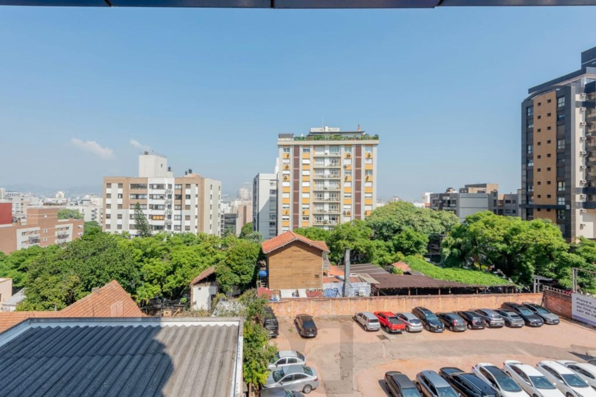 Apartamento de 4 dormitórios, 2 suítes, 2 vagas e elevador na Castro Alves. — foto 23