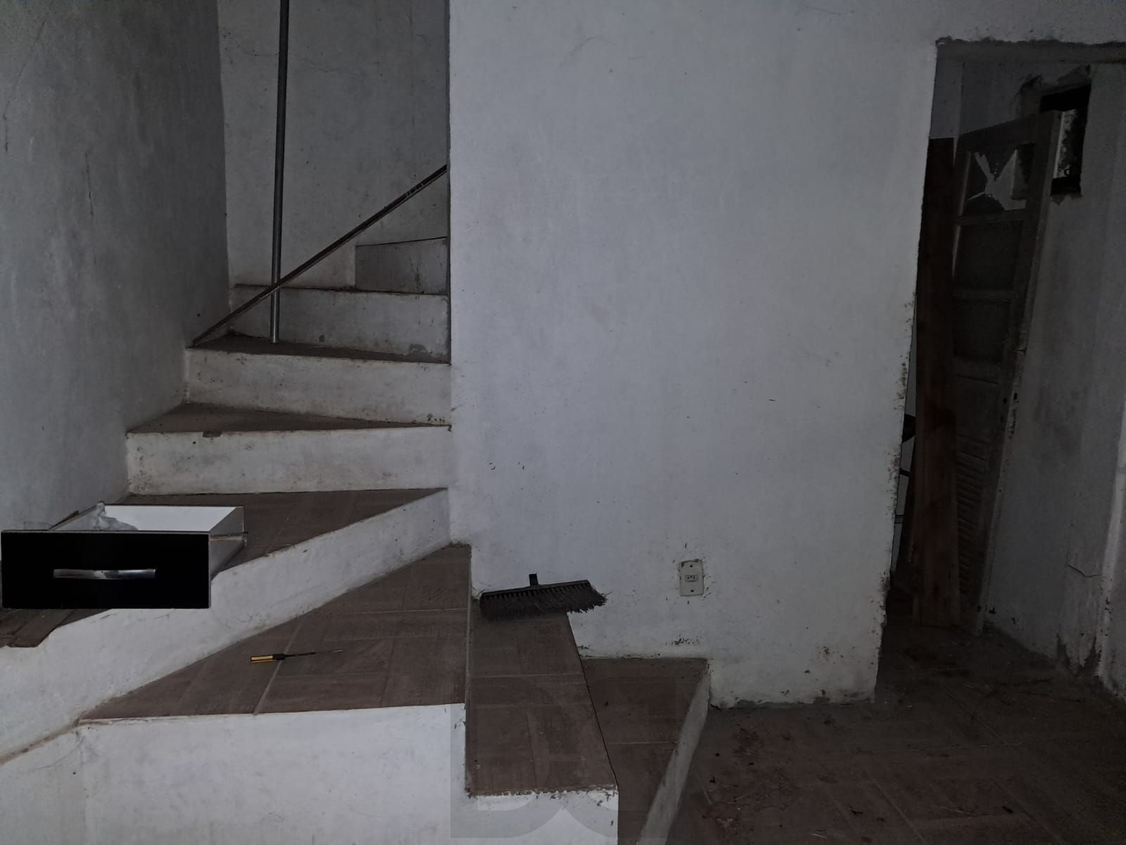 Sobrado de 2 quartos, suíte e 2 vagas no bairro Ponta Grossa. — foto 13