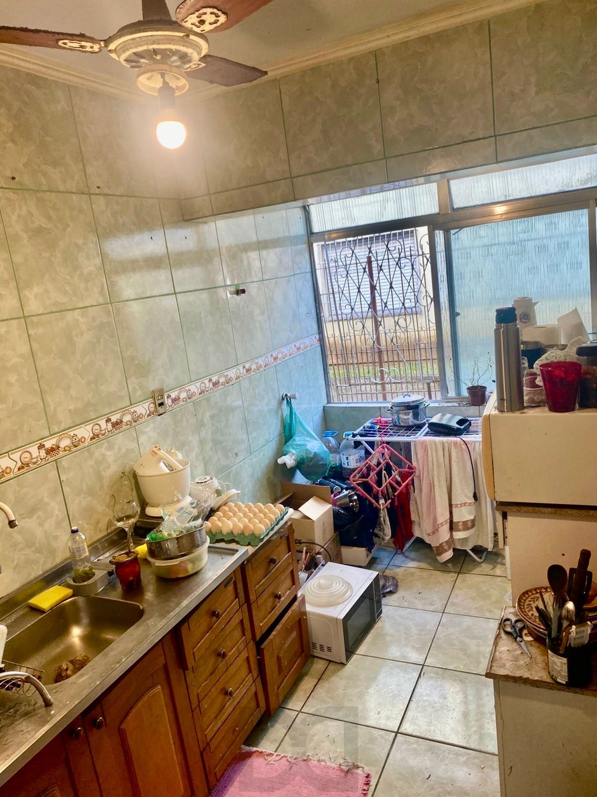 Apto 2d andar térreo na Rua Carlos Estevão , Jardim Leopoldina Porto Alegre — foto 9