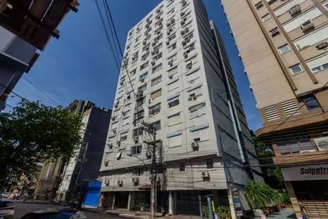 Apartamento de 2 quartos, elevador no Centro Histórico Porto Alegre. — foto 30
