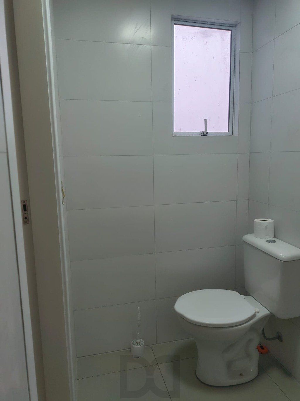 Apartamento de 2 quartos, elevador e 1 vaga no bairro Jardim Leopoldina. — foto 11