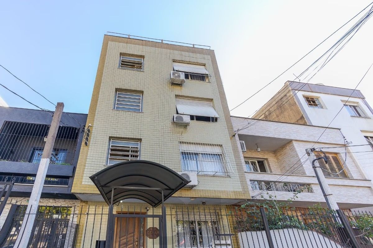 Apartamento Amplo no Rio Branco com 3 Dormitórios Próximo à UFRGS — foto 22