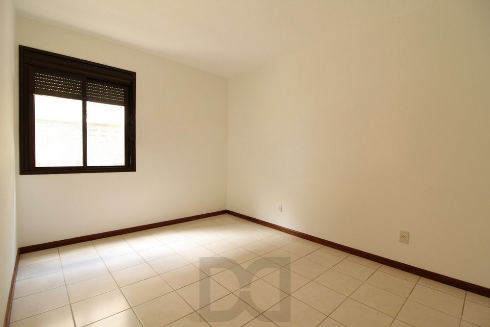 Apartamento com 2 quartos, 1 suíte e 1 vaga e elevador no Bairro Bom Fim. — foto 13