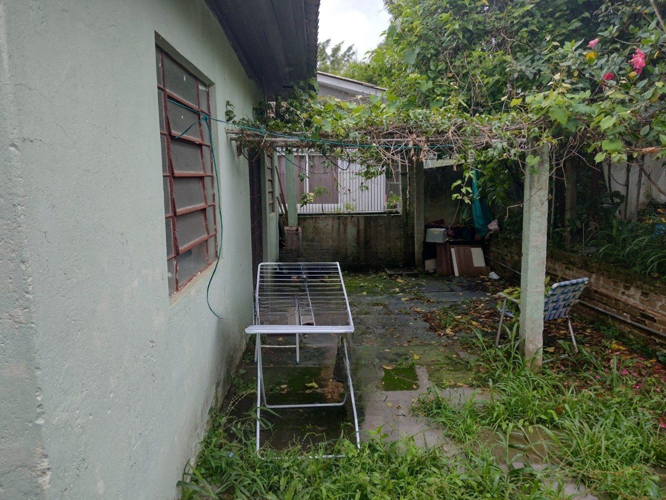 Casa com 3 quartos, 1 vaga de garagem e patio no bairro Jardim Itu — foto 14