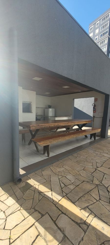 Apartamento de 2 quartos, elevador e 1 vaga no bairro Jardim Leopoldina. — foto 30