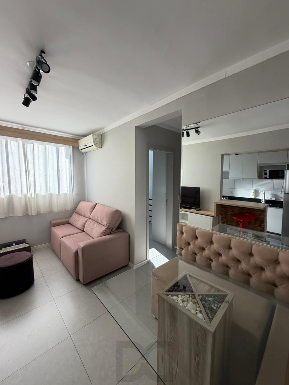 Apartamento com 2 quartos e 1 vaga de garagem no Bairro Sarandí — foto 4