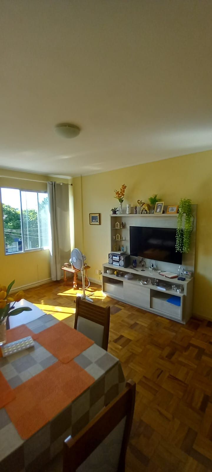Apartamento com 2 quartos,1 vaga de garagem e elevador no bairro Navegantes — foto 1