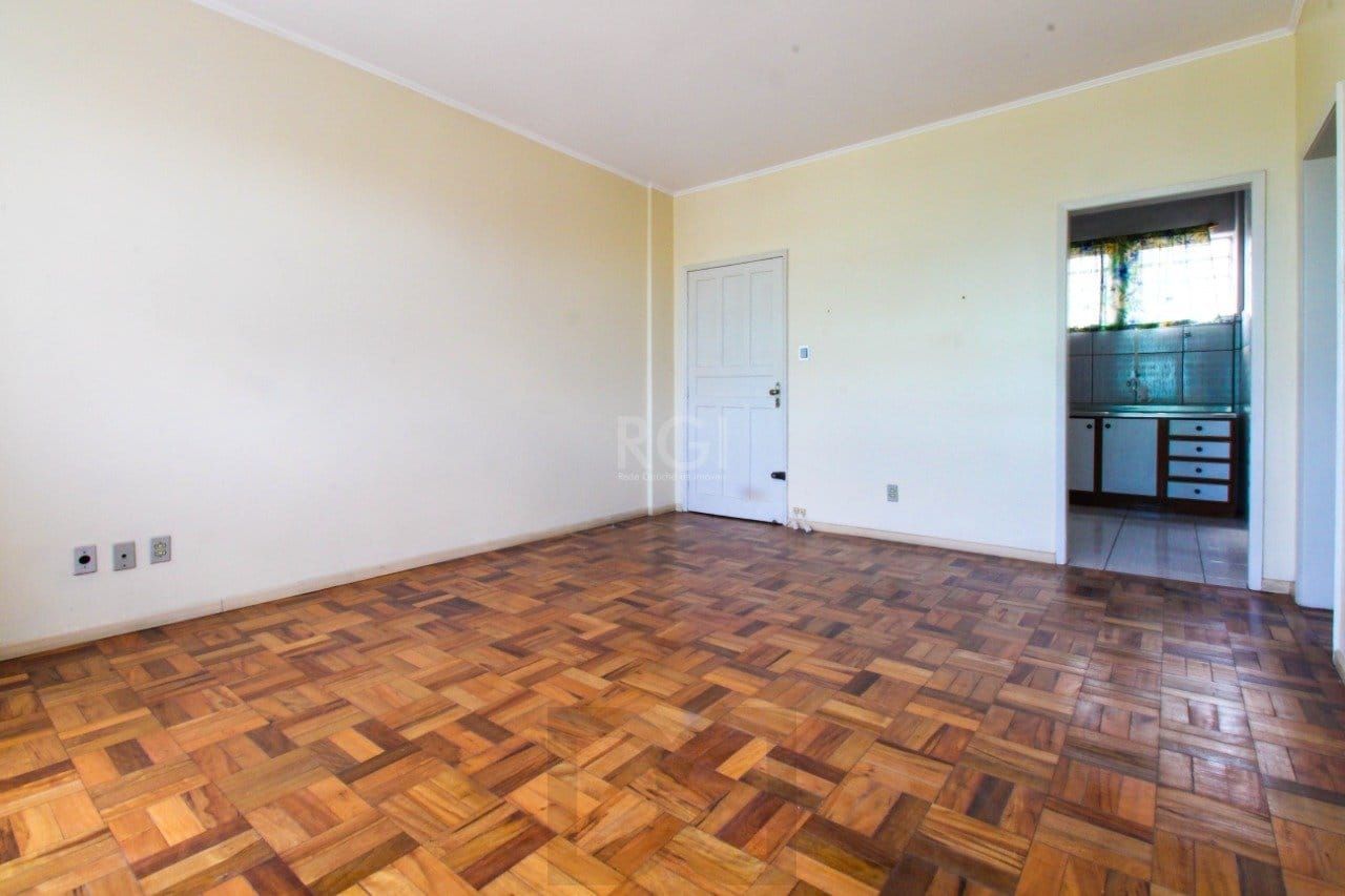 Apartamento com 2 quartos,1 vaga de garagem e elevador no bairro Navegantes — foto 7
