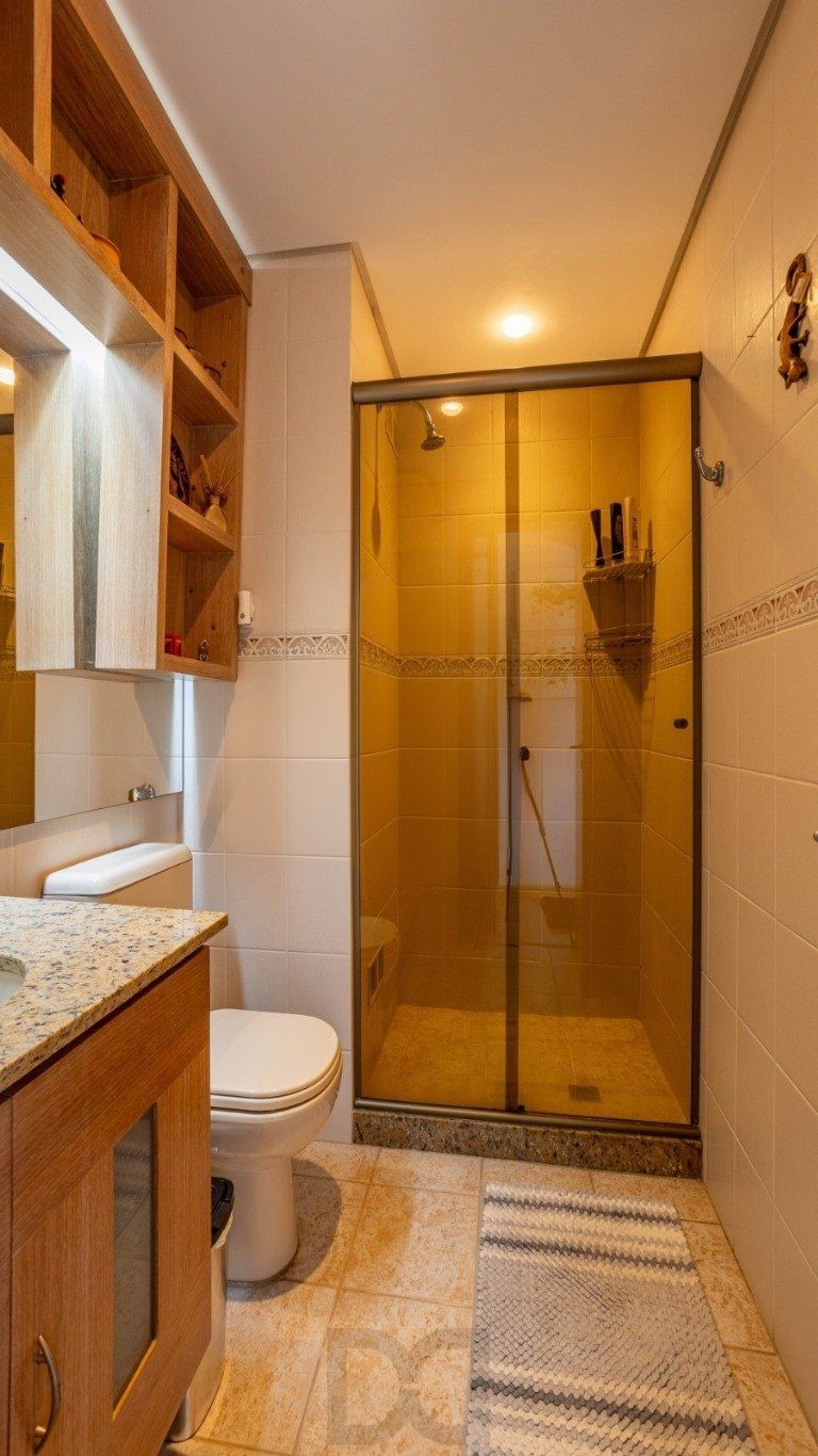 Cobertura com 3 Quartos, 1 suíte, 2 vagas e 211m² no Petrópolis. — foto 9