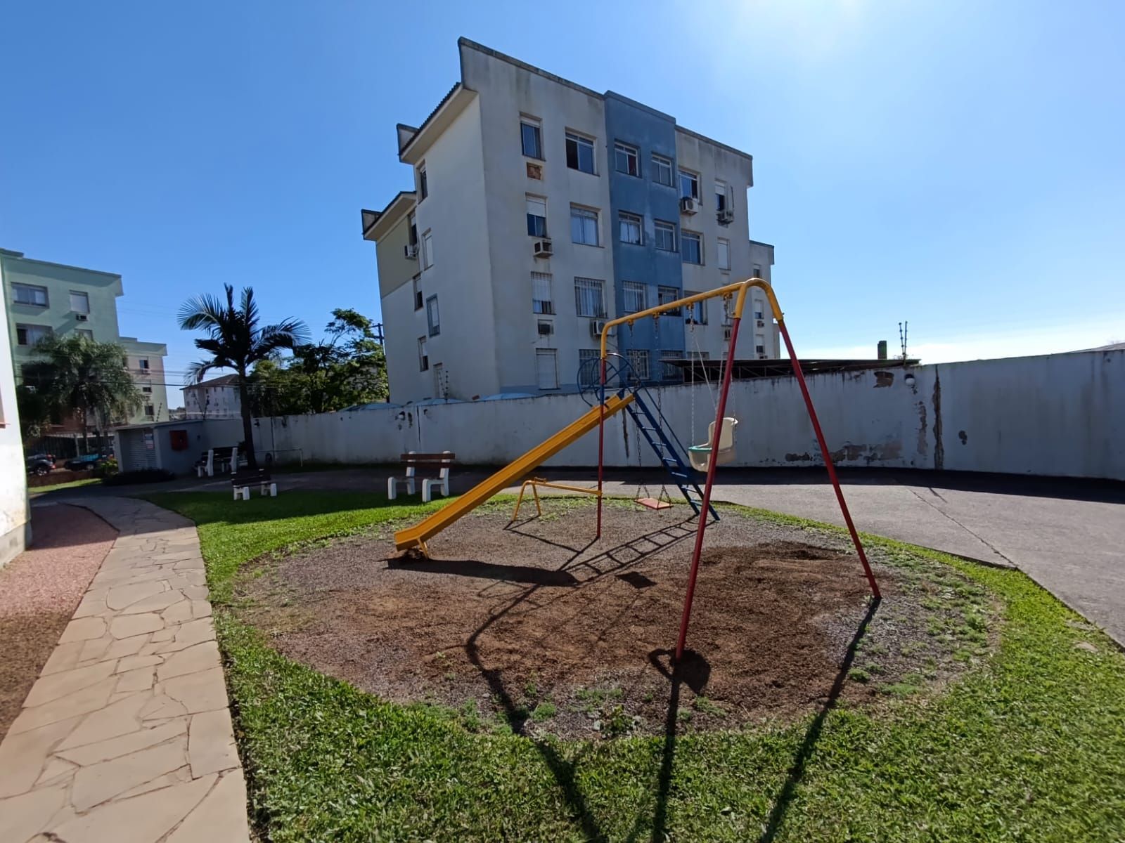 Apartamento semi mobiliado de 3 quartos e 1 vaga no bairro Sarandi. — foto 47