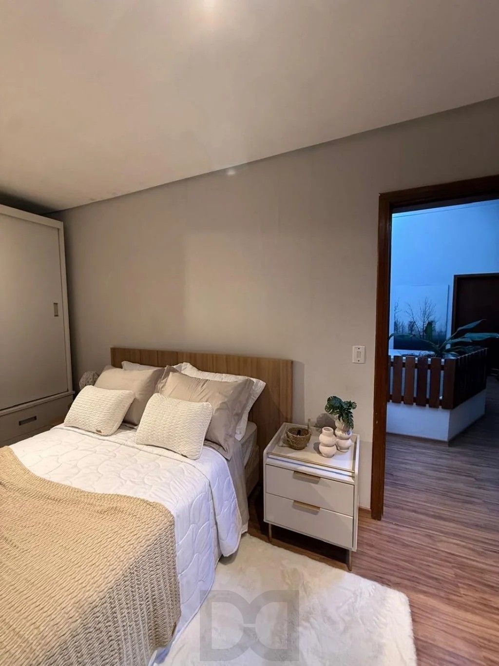 Casa de 3 dormitórios e 4 vagas de garagem no Bairro gloria em Porto Alegre. — foto 7