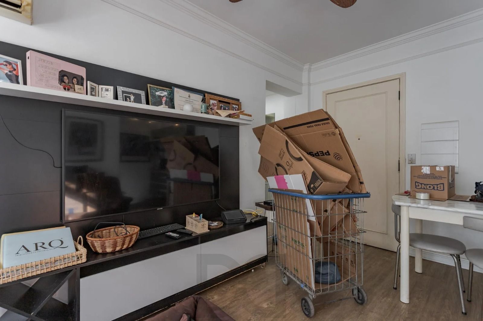 Apartamento 3 Quartos, 2 Suítes, com Elevador e Reformado no Santana — foto 3
