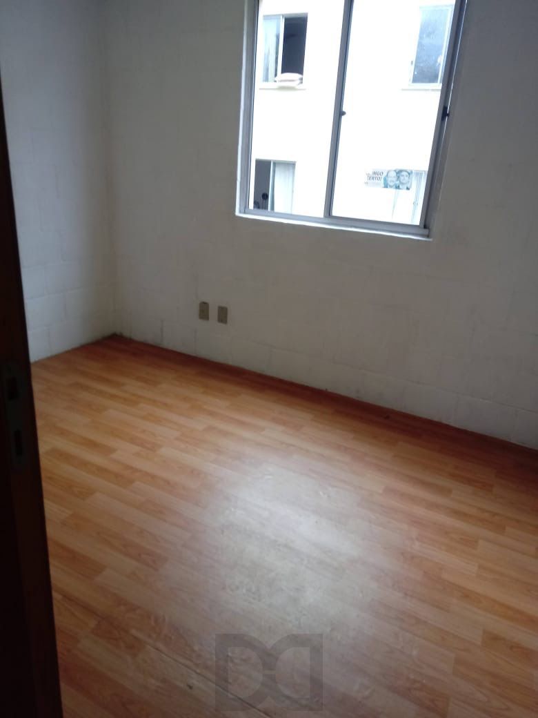 Apartamento com 2 dormitórios 1 vaga garagem no Bairro Vila Nova — foto 1