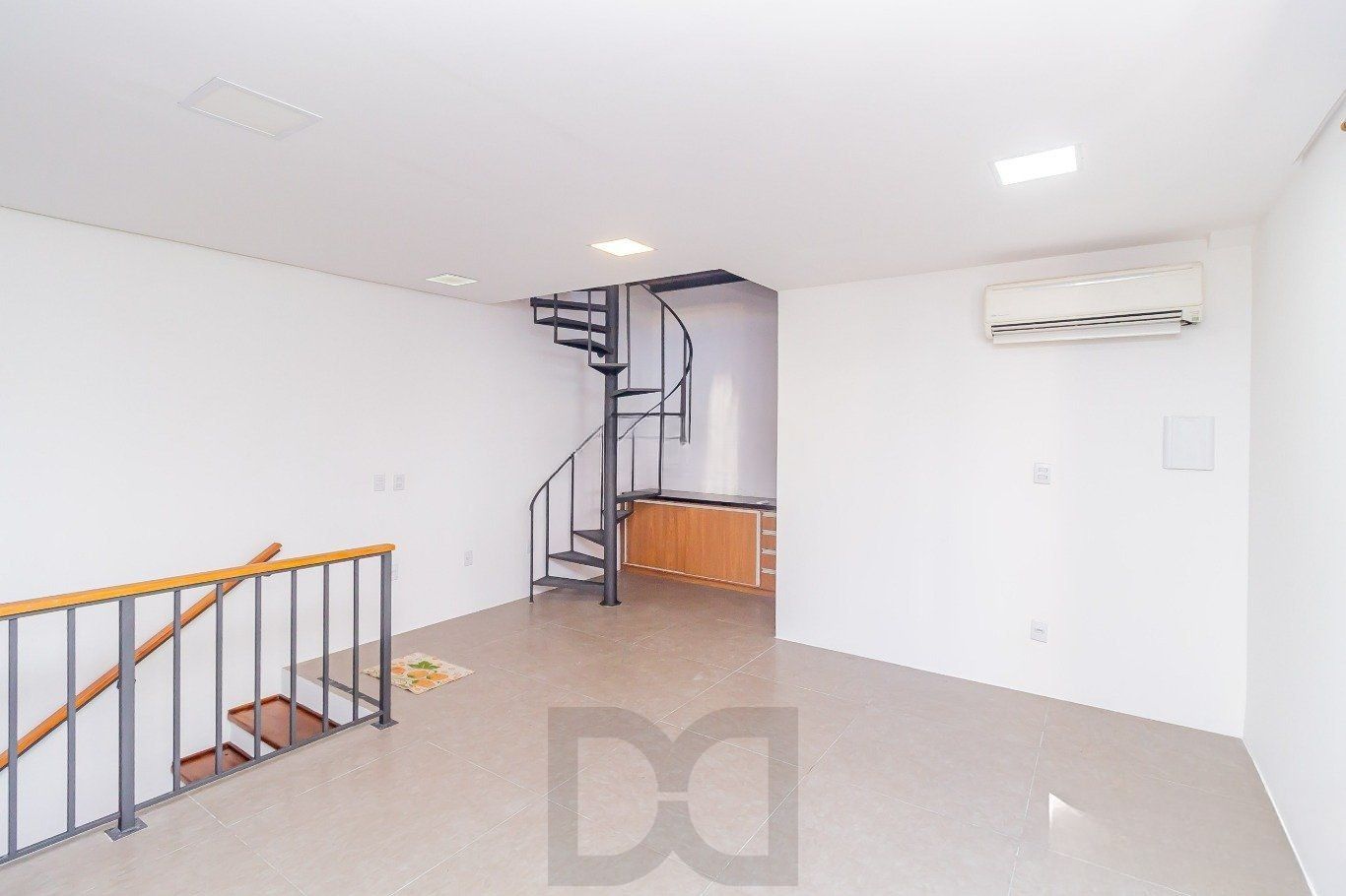 Prédio Comercial á venda com 2 salas e terraço no bairro Menino Deus — foto 19
