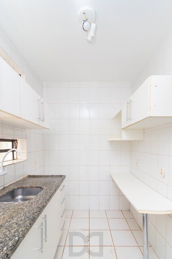 Apartamento térreo de 2 dormitórios e 1 vaga no bairro Nonoai — foto 10