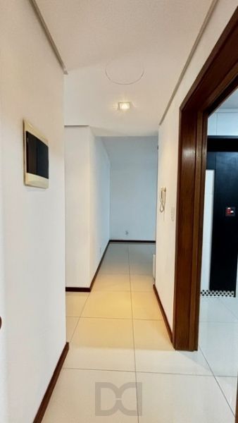 Apartamento 2 Dormitórios com Vaga à Venda no Rio Branco — foto 23