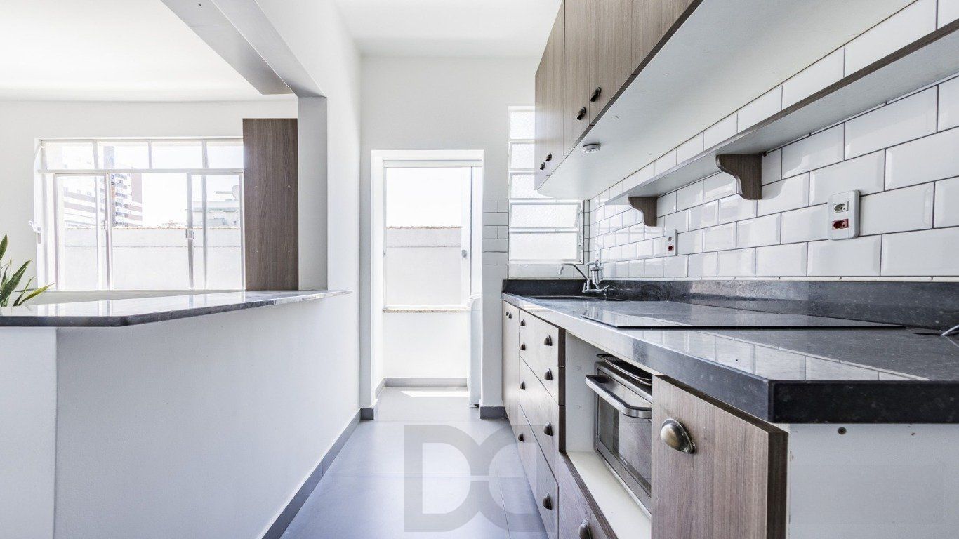 Apartamento de 1 dormitório no bairro Menino Deus em Porto Alegre. — foto 8