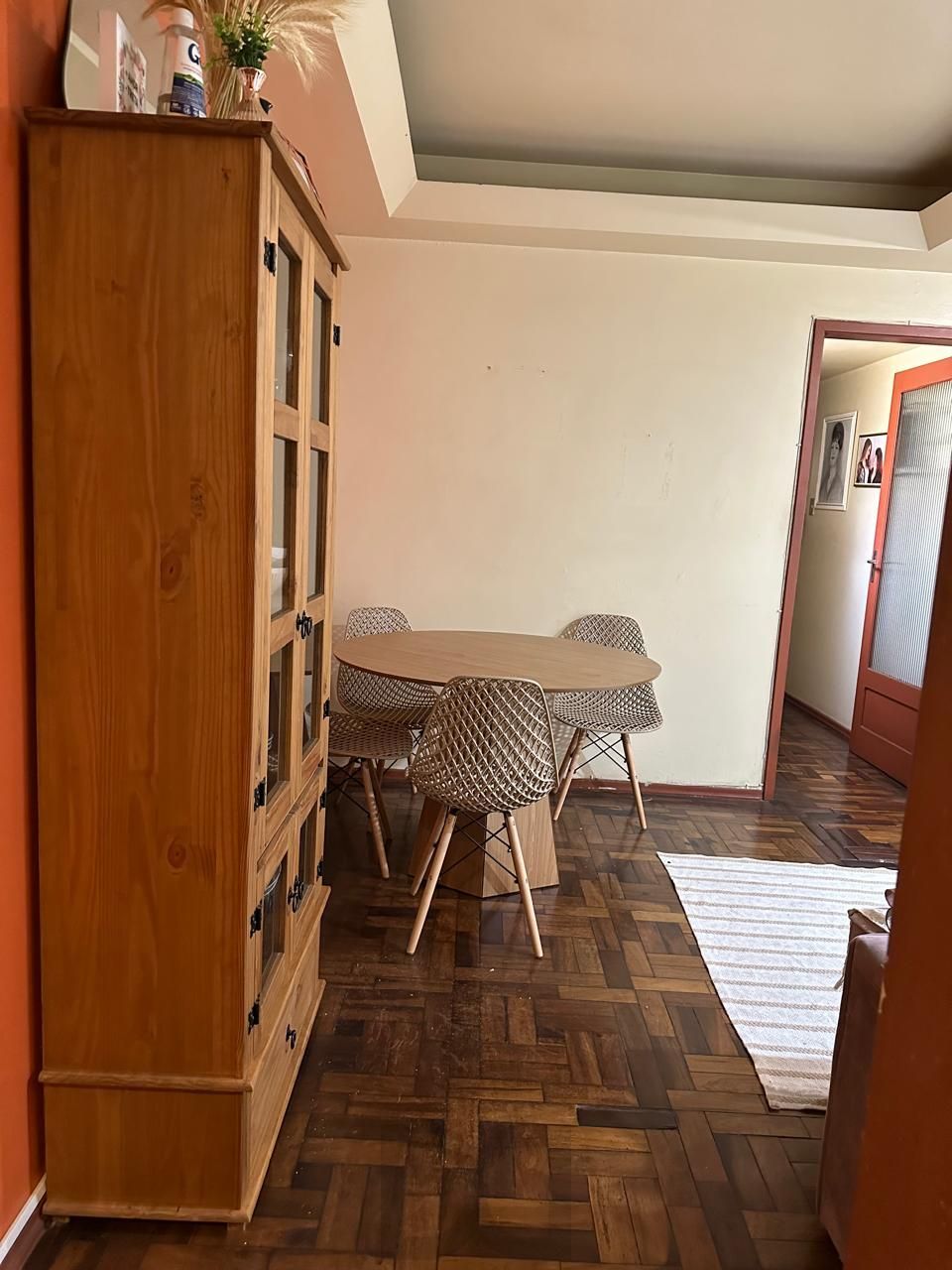 Apartamento de 2 quartos e 2 banheiros no bairro Santa Cecília. — foto 1
