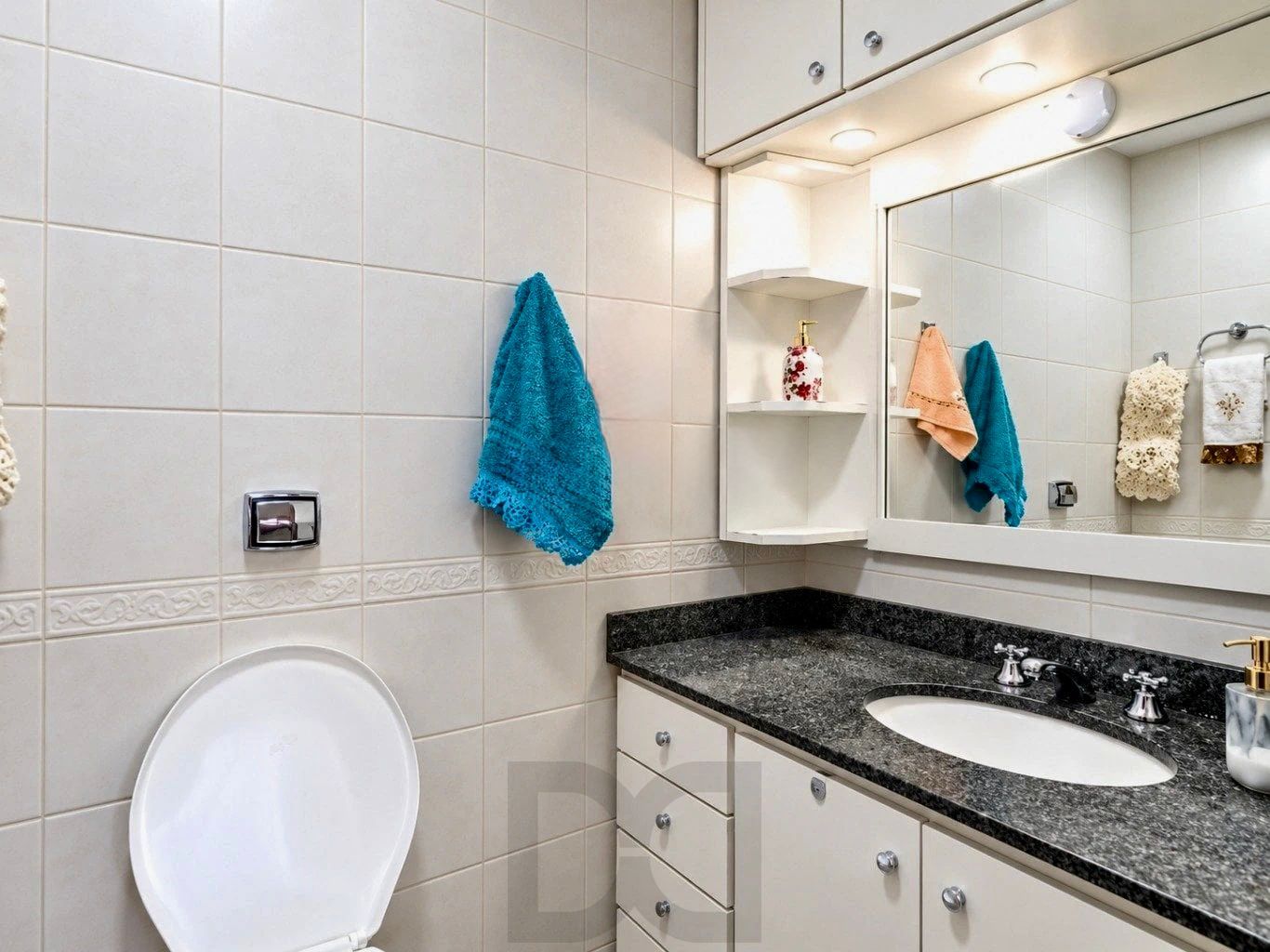 Apartamento mobiliado de 2 dormitórios com sacada churrasqueira, elevador vaga — foto 28