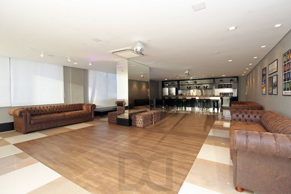 Apartamento com 3 quartos, 3 suítes e 128m² à venda em Menino Deus. — foto 27