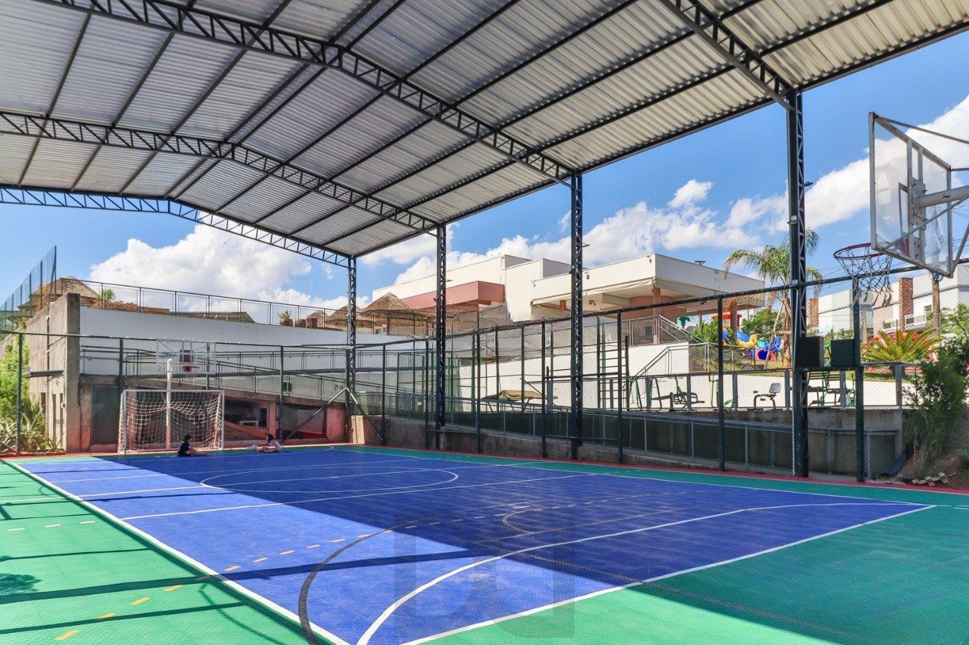 Casa em Condomínio com 3 Dormitórios e 3 Vagas na Lomba do Pinheiro — foto 47