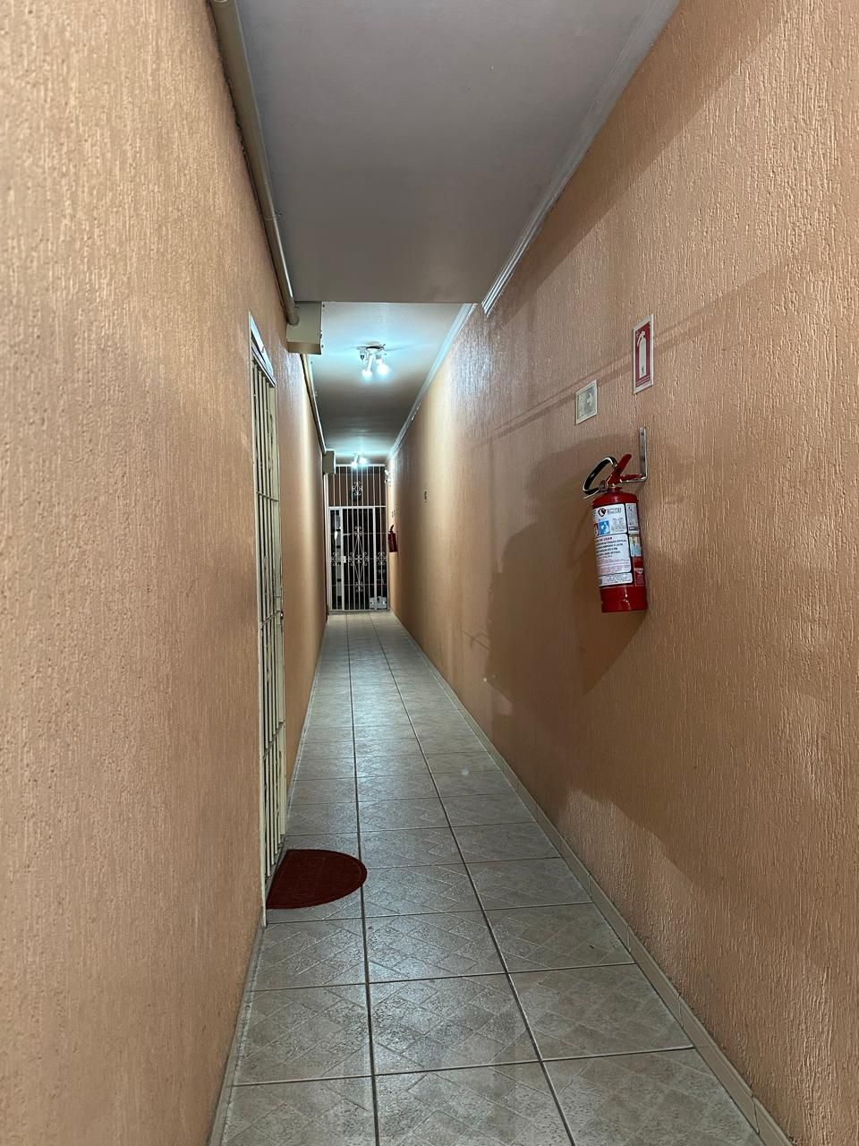 Apartamento de 2 quartos e 2 banheiros no bairro Santa Cecília. — foto 18