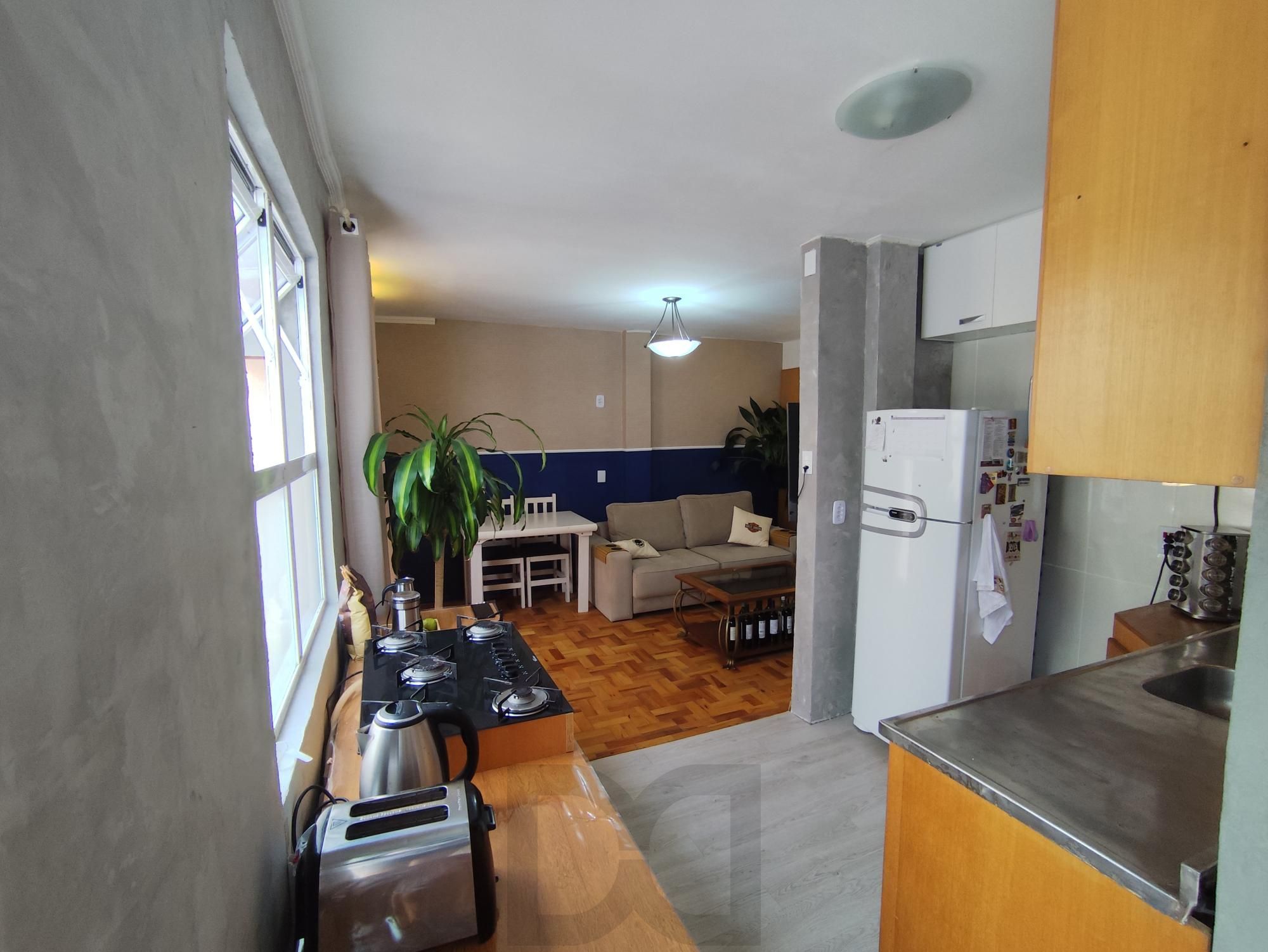 Apartamento semi mobiliado de 2 quartos e 2 vagas no bairro Petrópolis — foto 5