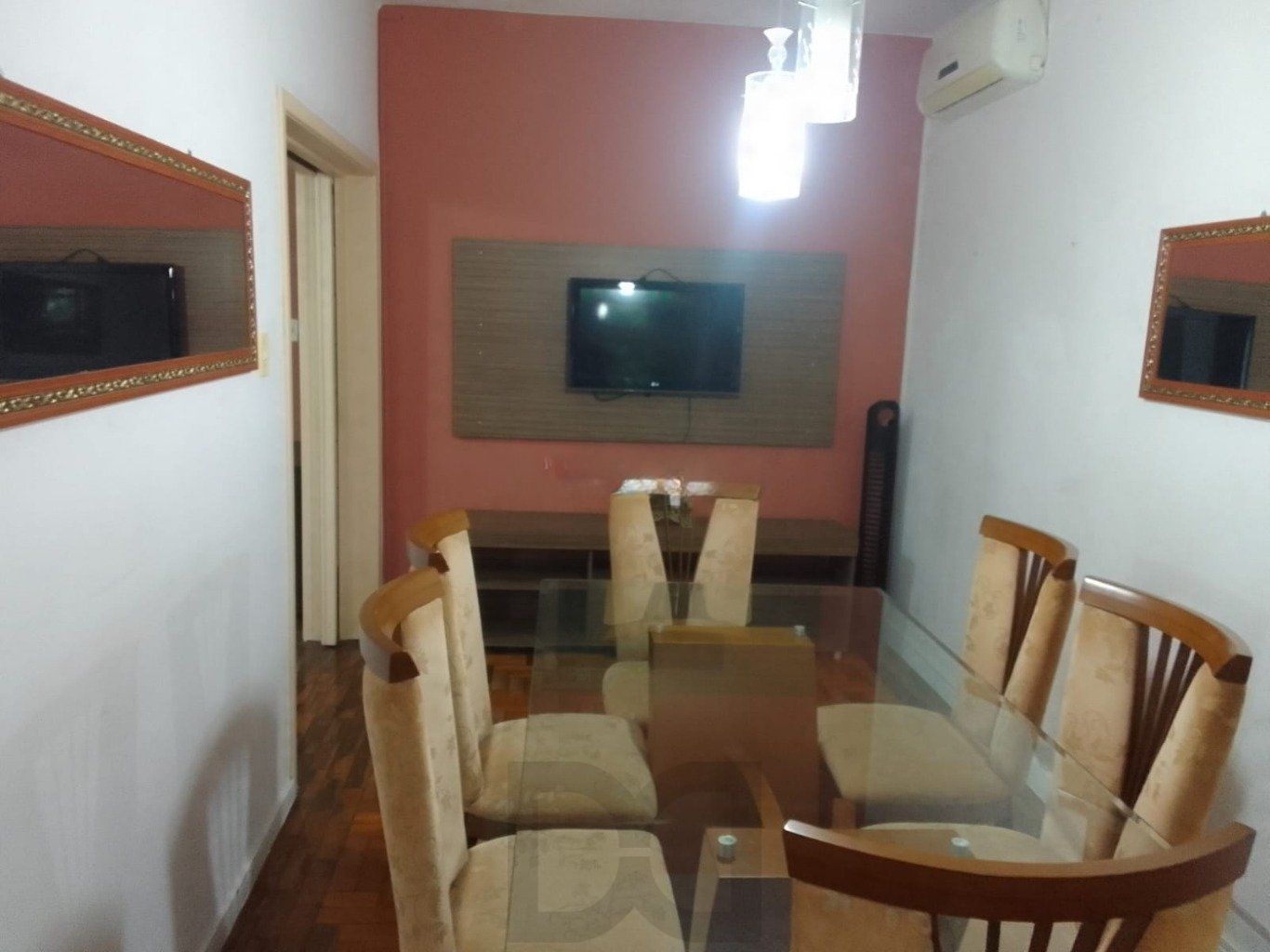 Apartamento de 2 dormitórios no Bairro petropolis em Porto Alegre. — foto 26