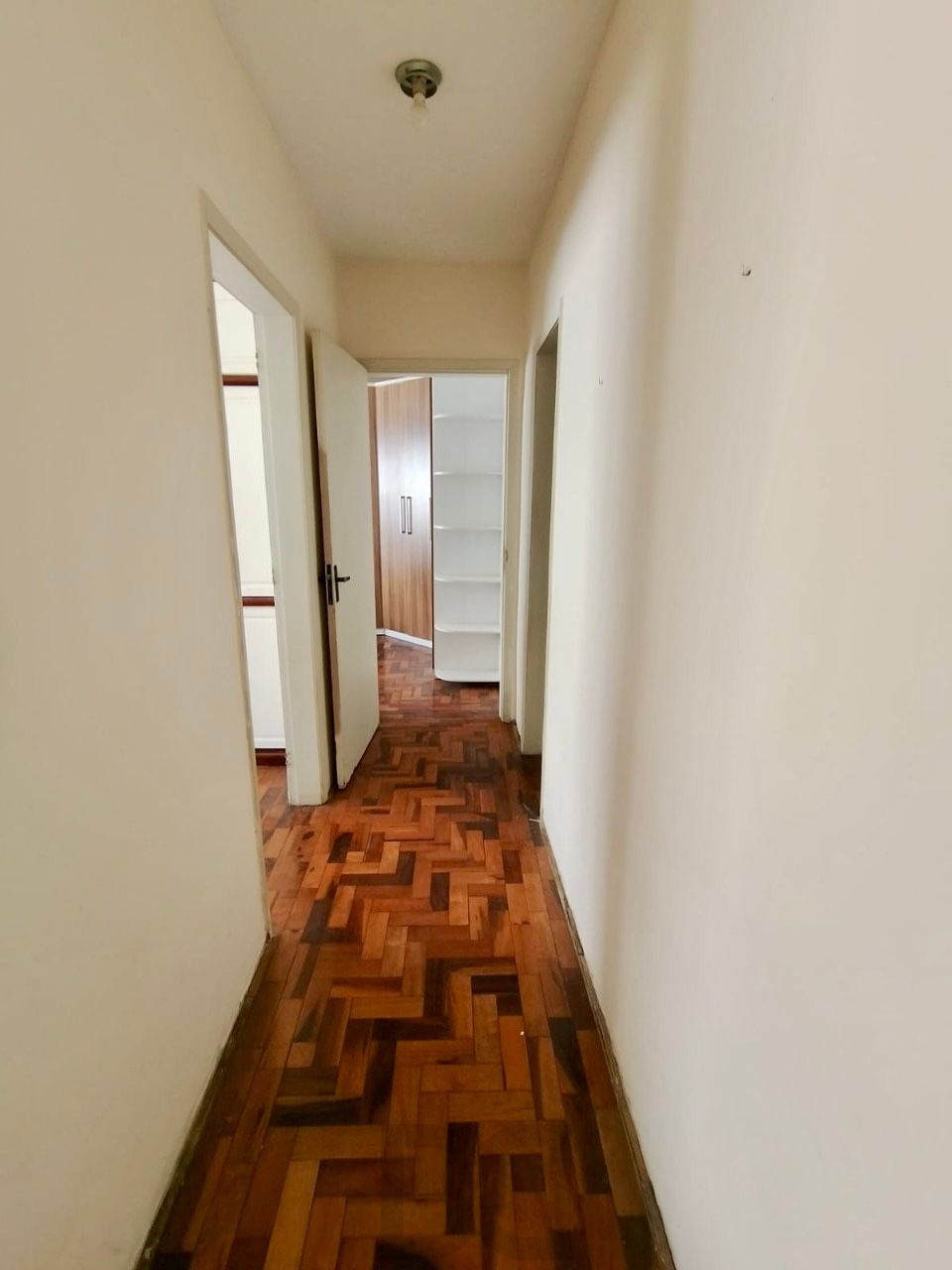 Apartamento de 2 quartos 2 banheiros Terceiro andar 74m2 Vila Ipiranga Iguatemi — foto 4