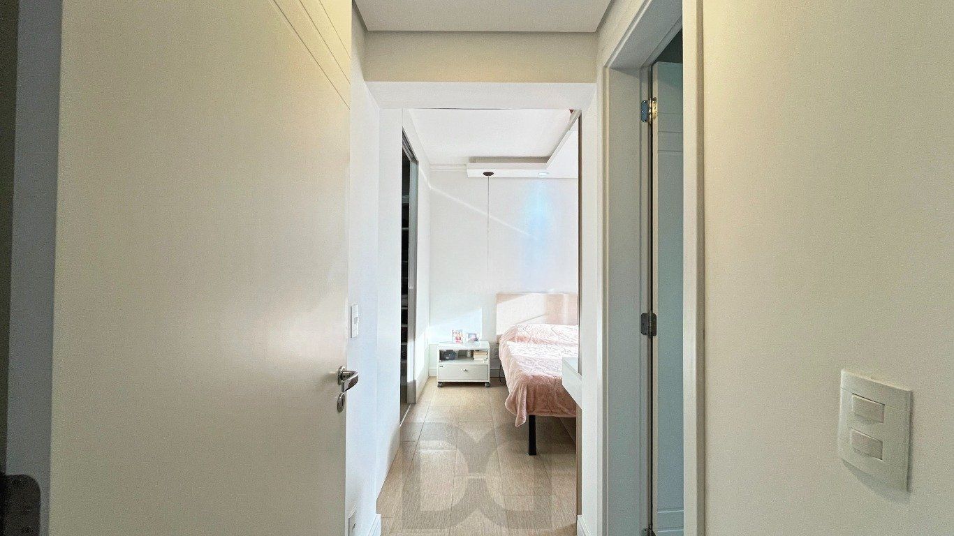 Apartamento com 3 quartos, 3 suítes e 128m² à venda em Menino Deus. — foto 23