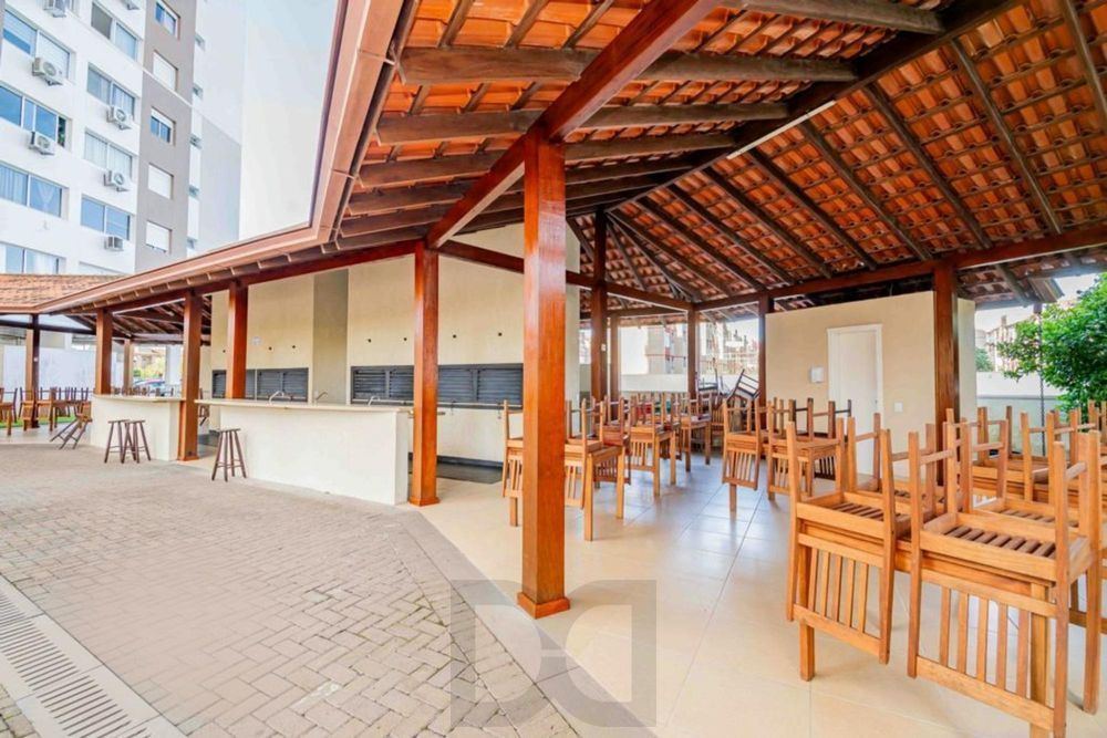 Apartamento de 3 quartos, suíte, elevador e 1 vaga no bairro Vila Ipiranga. — foto 14