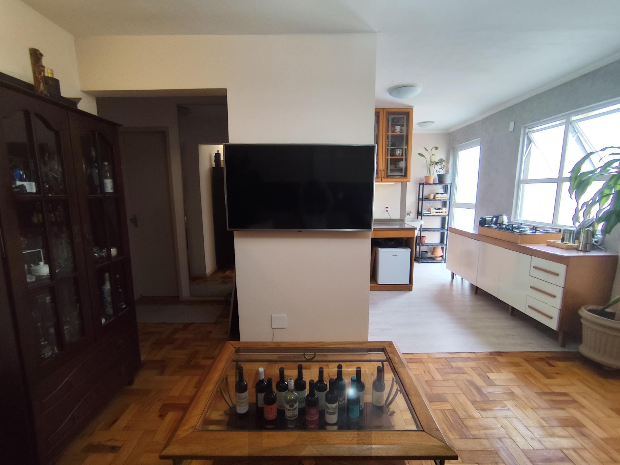 Apartamento semi mobiliado de 2 quartos e 2 vagas no bairro Petrópolis — foto 4