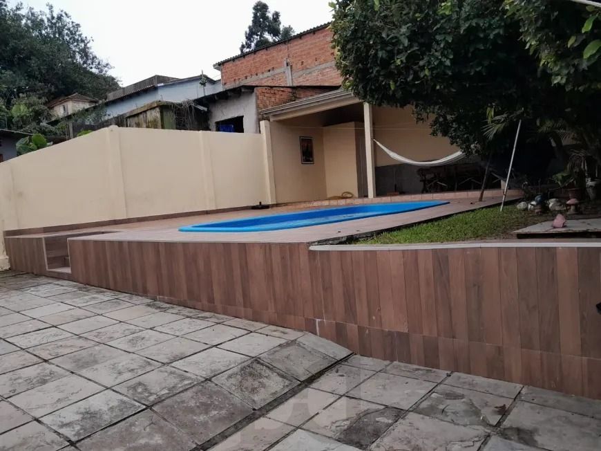 Casa com 3 Quartos e 3 banheiros à Venda, 387 m² — foto 28