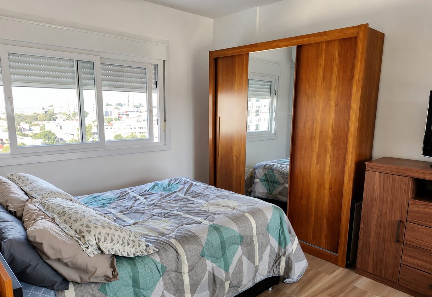 Apartamento de 2 quartos, suíte,elevador, 1 vaga no bairro São Sebastião. — foto 7