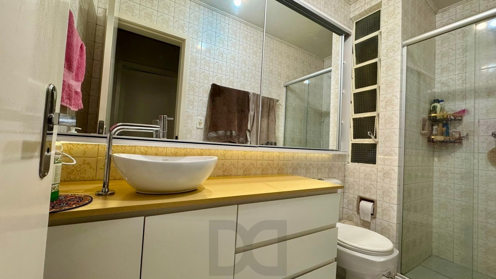 Apartamento 2 dormitórios reformado mobiliado próximo Assis Brasil Porto Alegre — foto 8