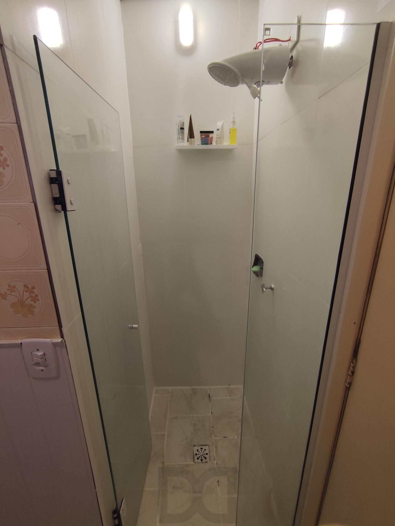 Apartamento semi mobiliado de 2 quartos e 2 vagas no bairro Petrópolis — foto 17