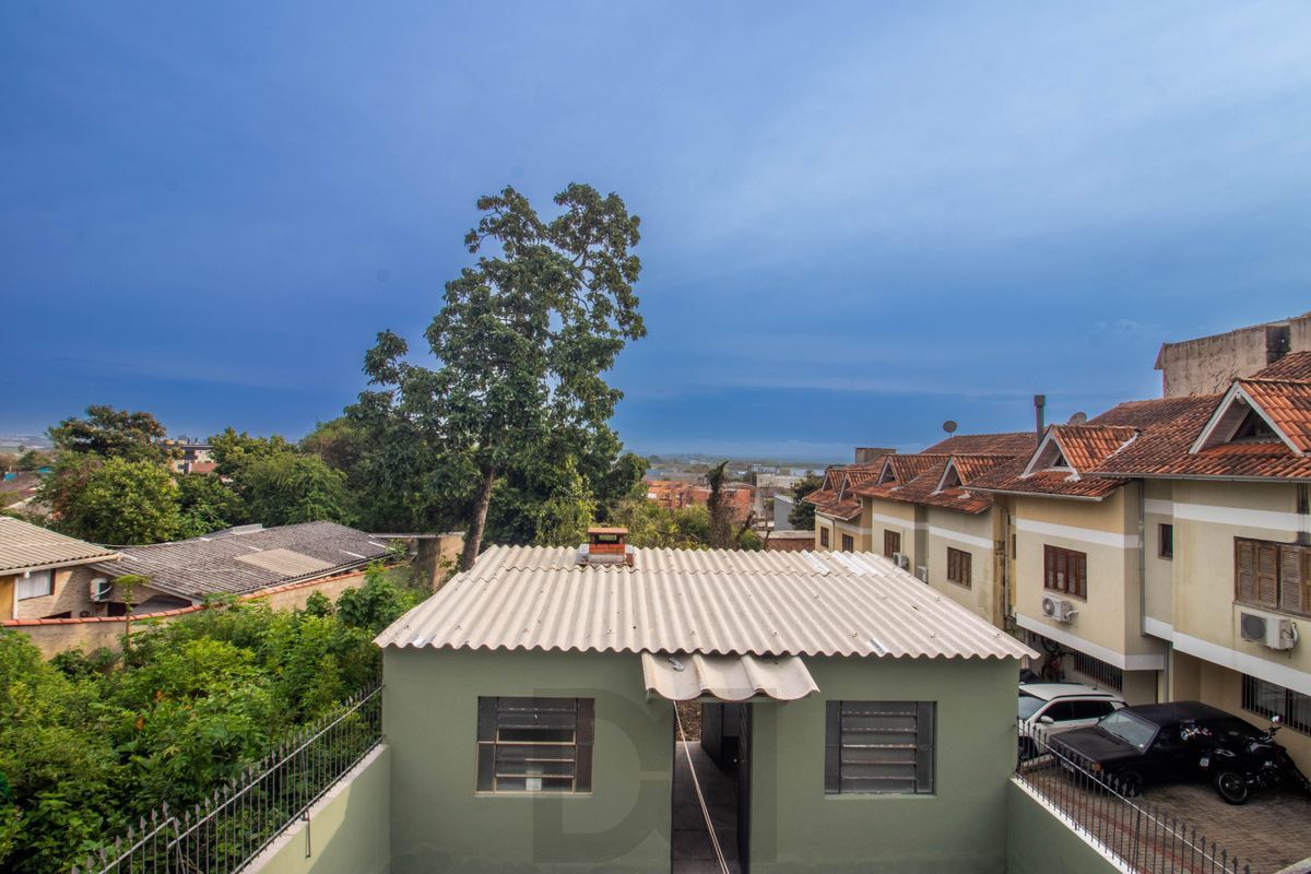 Casa com 3 dormitórios no Bairro Jardim Floresta — foto 13