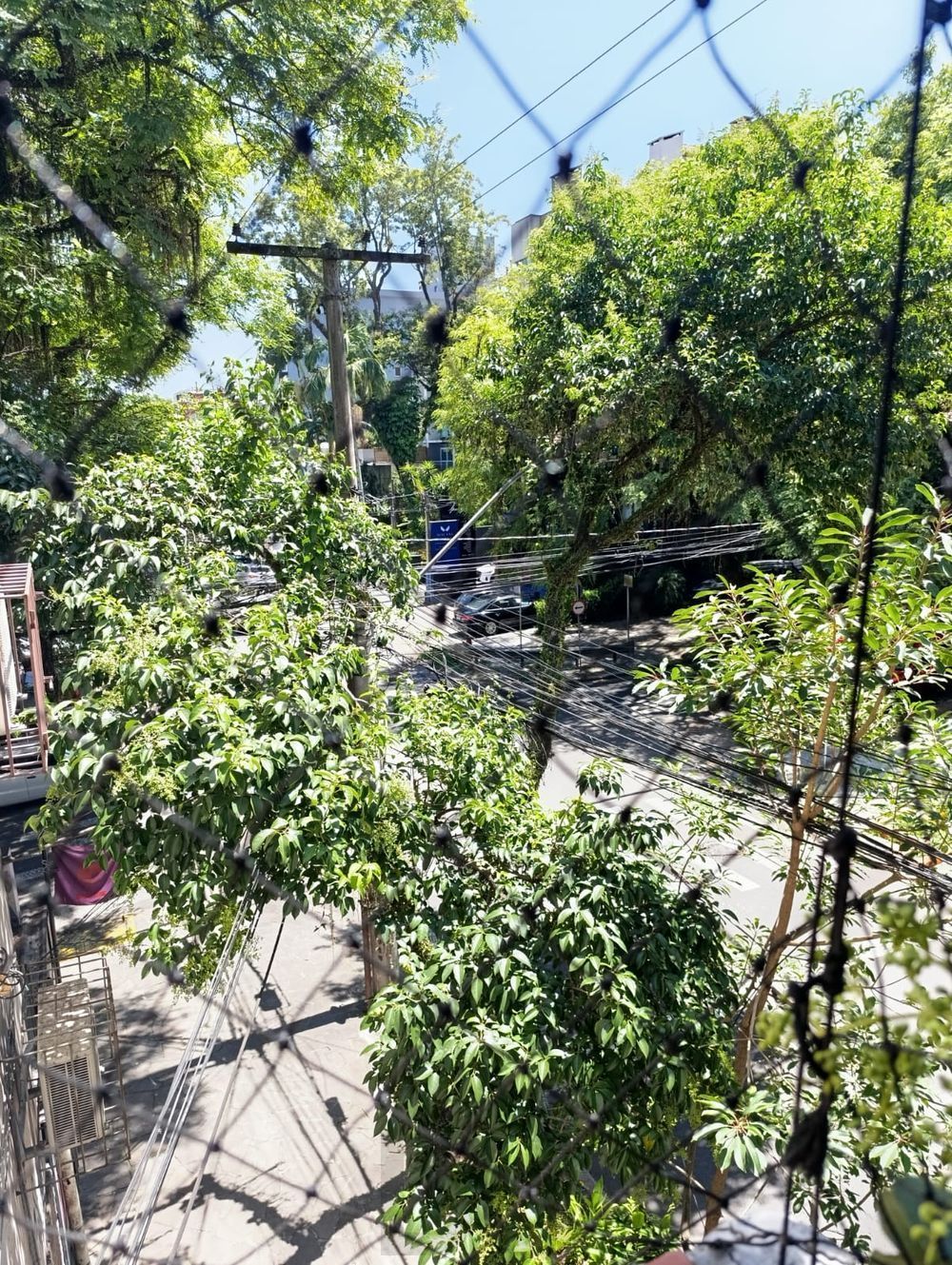 Apartamento de 2 quartos e sacada no bairro Mont' Serrat. — foto 10