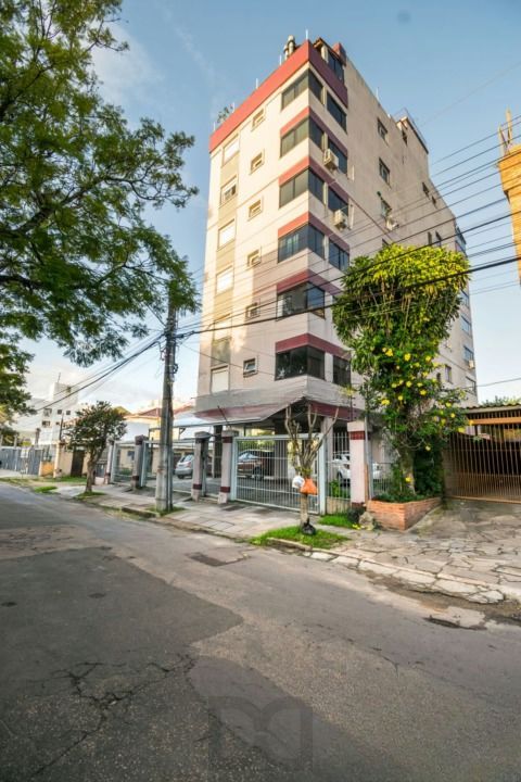 Cobertura 2 Dormitórios com Elevador, Terraço e Churrasqueira no Sarandi — foto 1