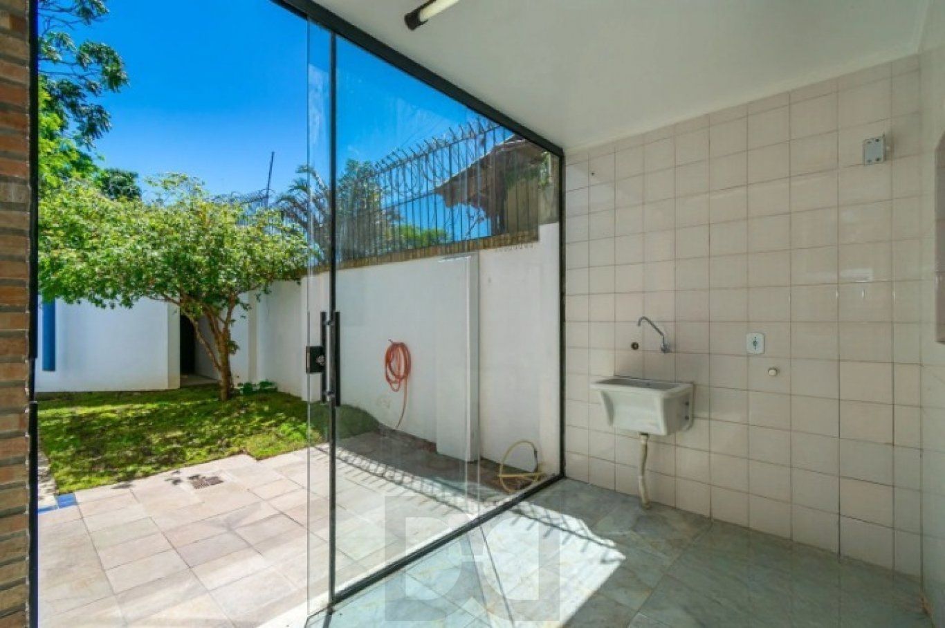 Casa com 3 quartos, 1 suíte, 2 vagas, e 234m² à venda no bairro Tristeza — foto 21