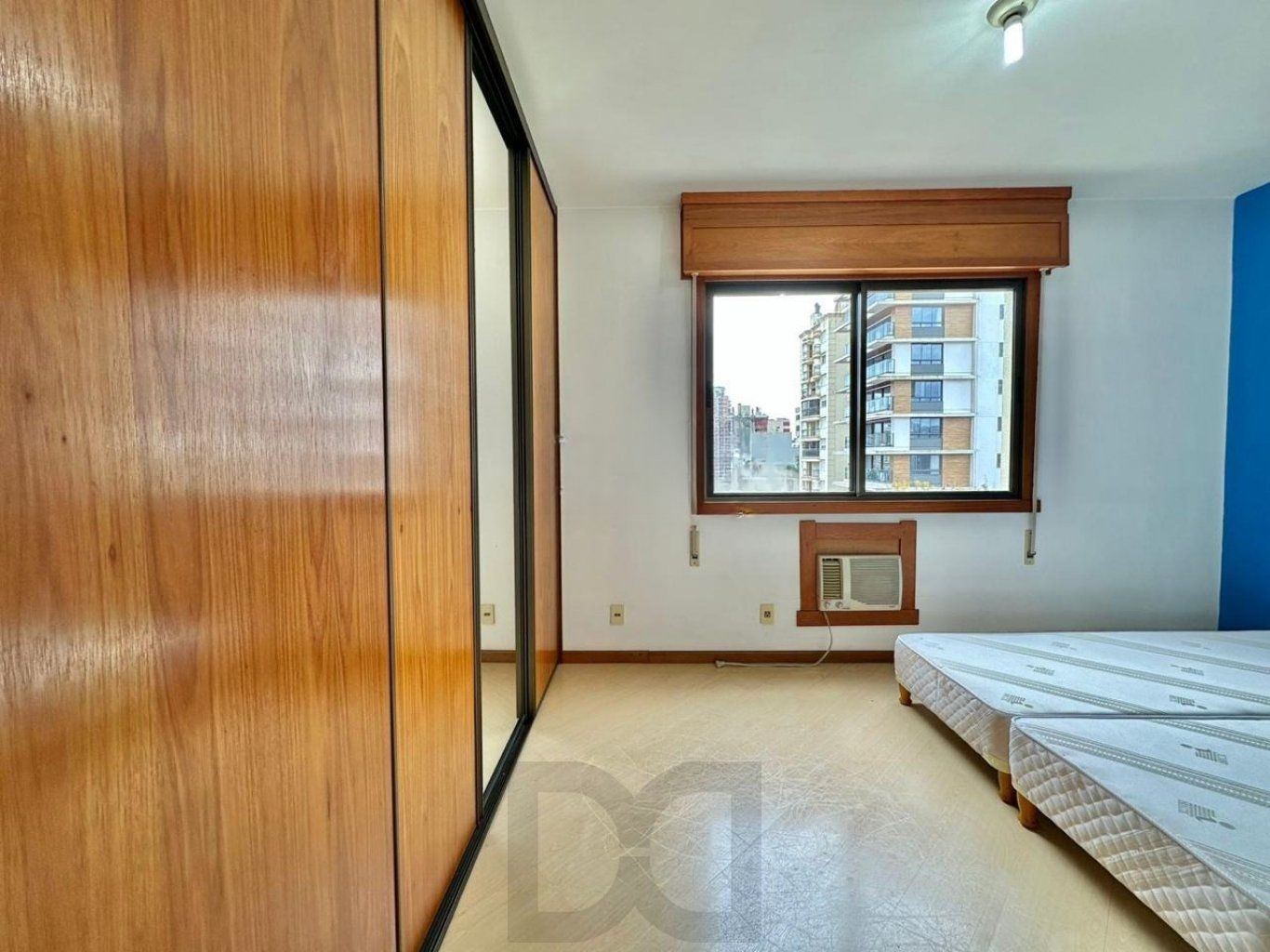 Apartamento com 3 quartos, vaga e elevador no Bairro Menino Deus — foto 7