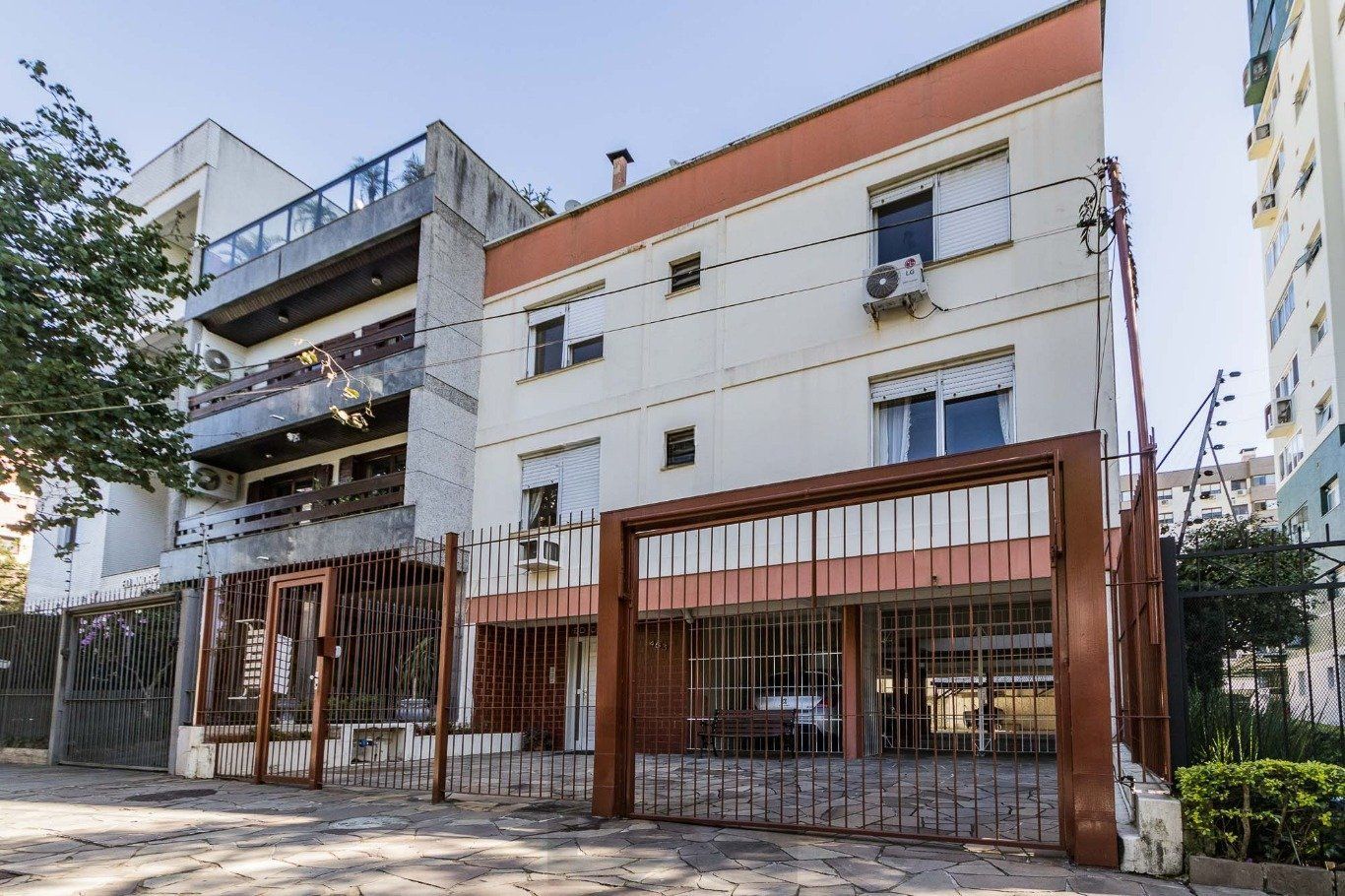 Apartamento 2 quartos, 1º andar, sol da manhã, vaga coberta — foto 2