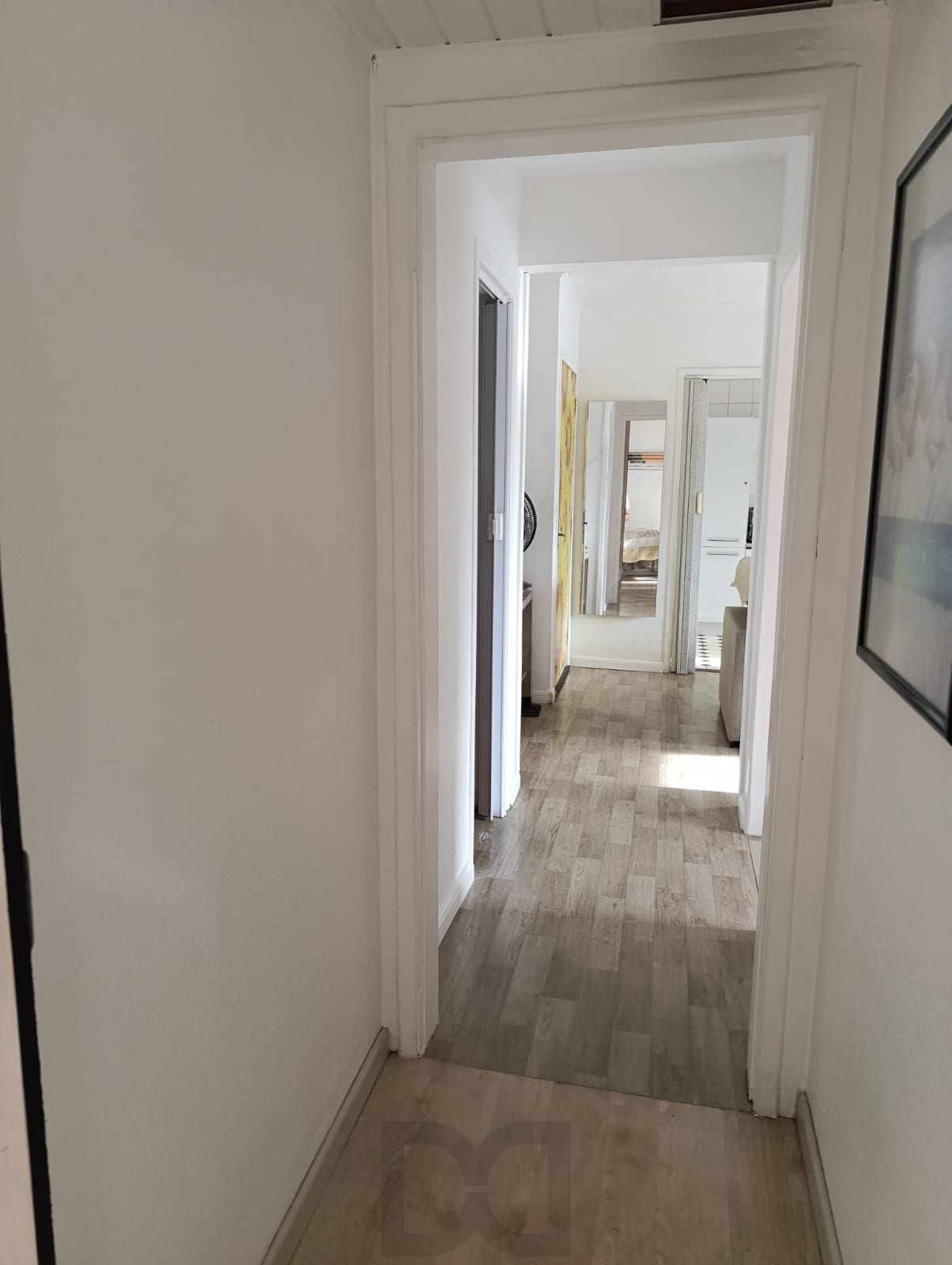 Apartamento semi mobiliado de 2 dormitórios bairro Sarandi — foto 9