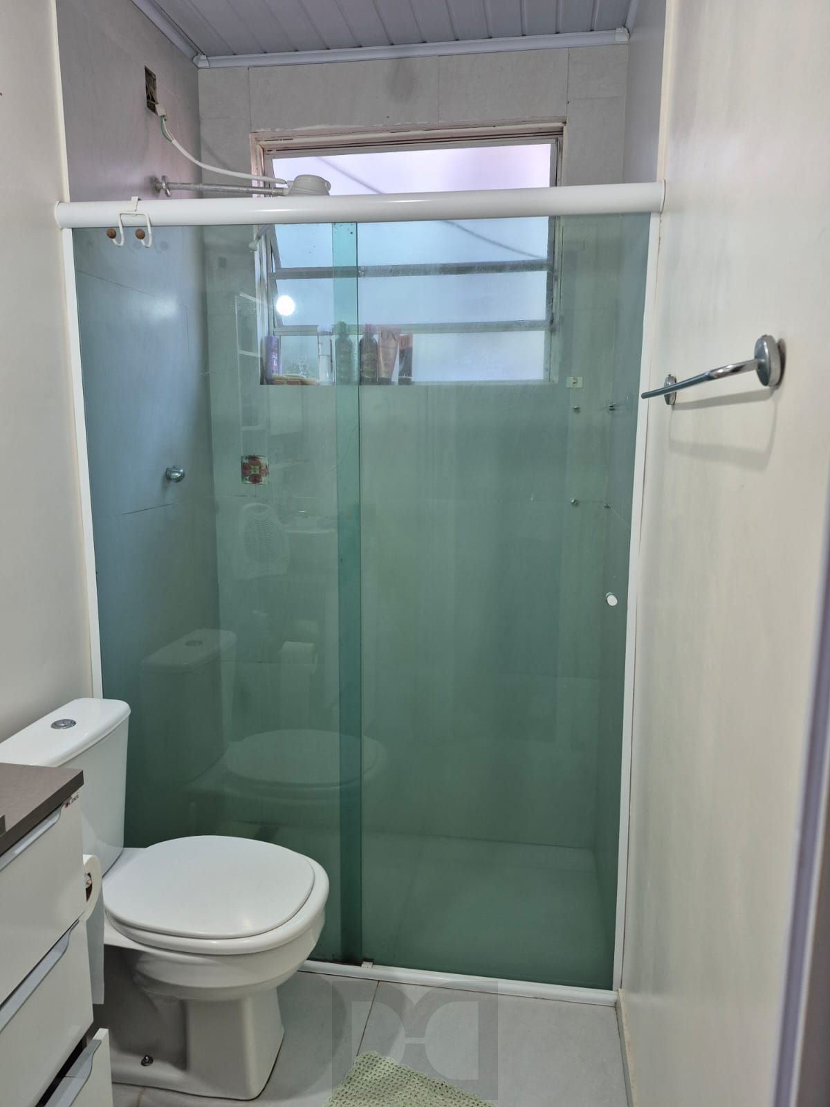 Casa mista de 3 quartos e 2 vagas no bairro Sarandi. — foto 19