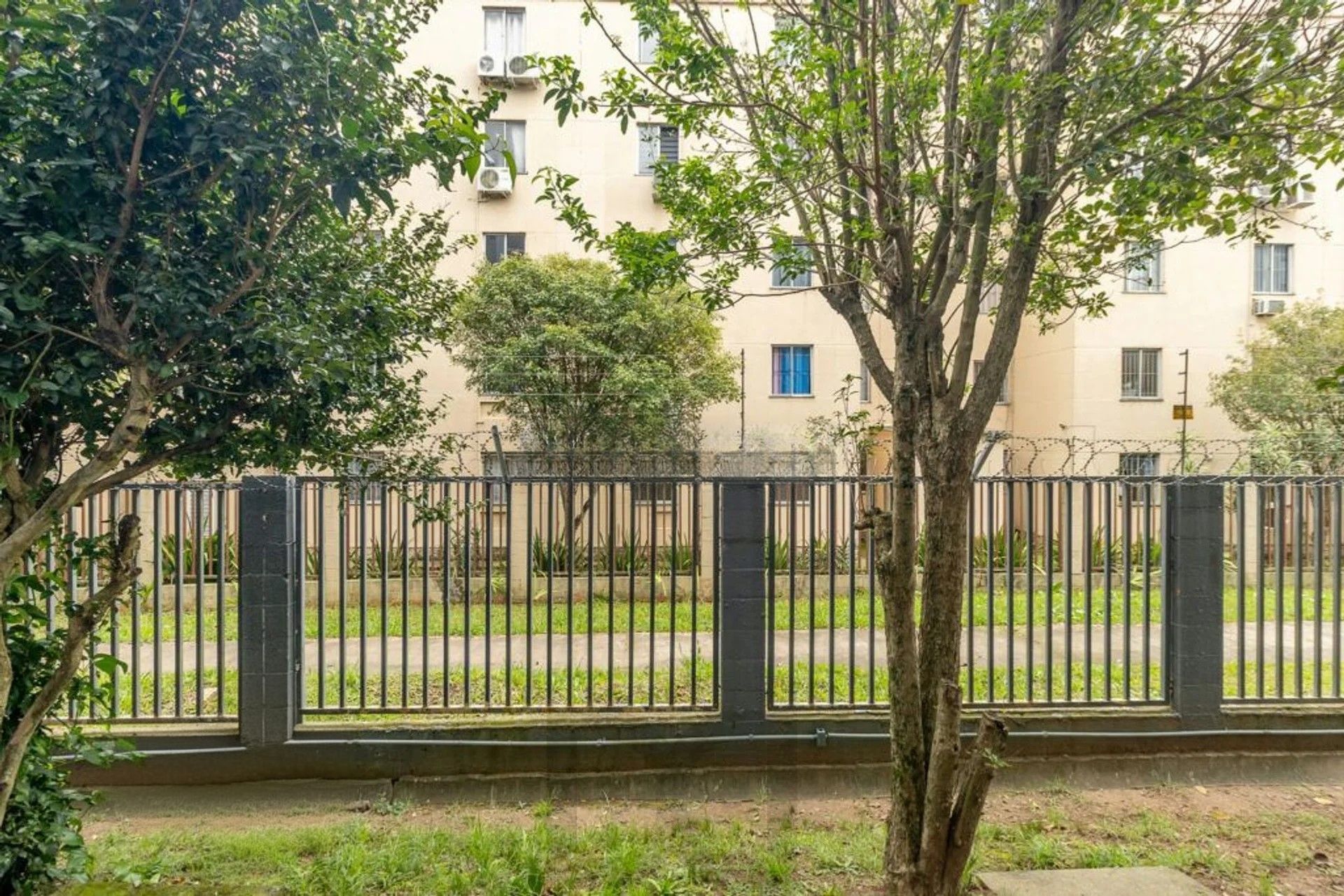 Apartamento com 2 quartos, vaga e portaria 24 hrs no bairro Rubem Berta — foto 9